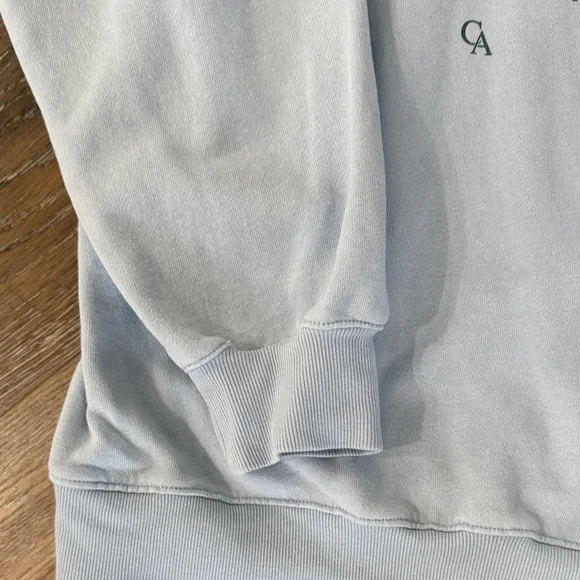 Old Navy, Socomfy Blue/Gray Sweatshirt, Size Med. Embroidered - Picture 7 of 7